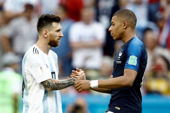 Mbappe chưa từng thua khi đối đầu Messi